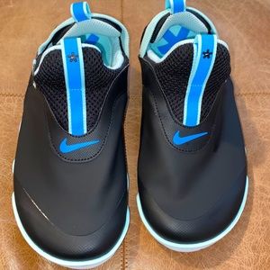 NIKE ZOOM PULSE BLACK & TEAL SHOES